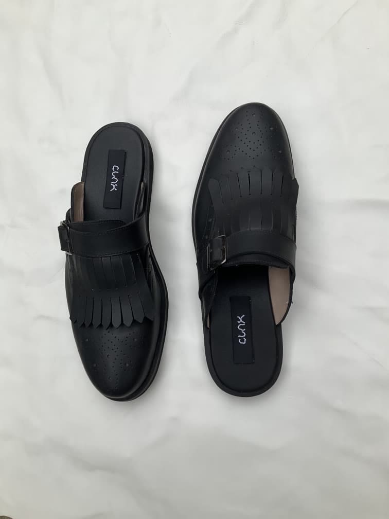 Black Kiltie Fringe Brogue Mules